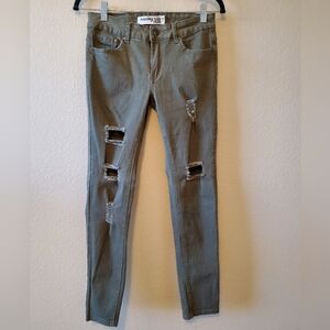 Monkey Ride Distressed Jeans